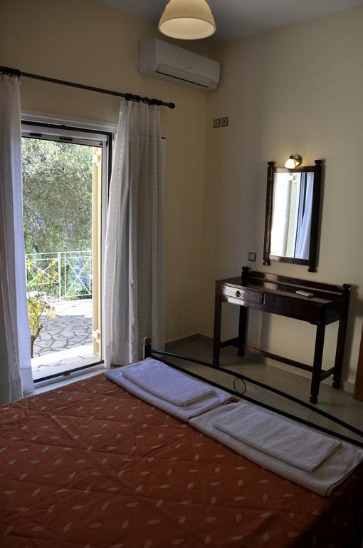 Stella's Agios Gordios (Corfu)