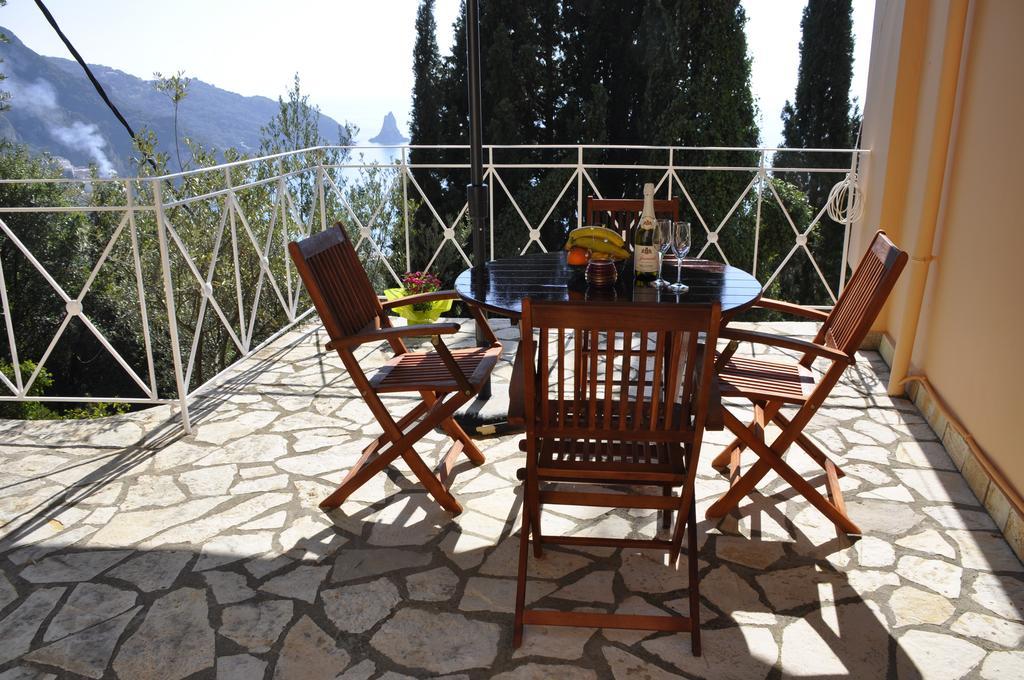 Stella's Agios Gordios (Corfu)